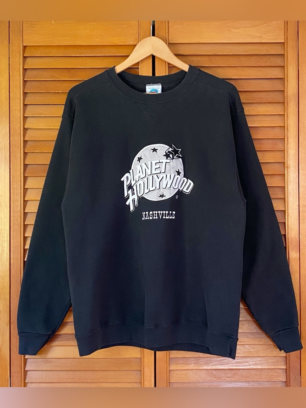 Vintage Planet Hollywood Nashville Sweatshirt Size Large Embroidered Crewneck 90